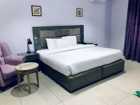 Esther Court Hotel Akure Exterior photo